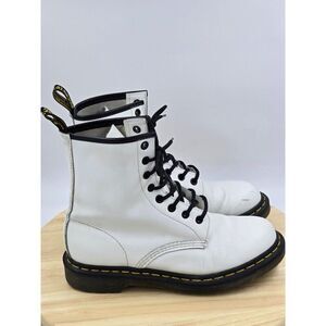 Dr. Martens Air Wair 11821 Woemens Leather White Lace Up Boots Jy004 U.S sz 8